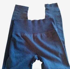 yummie s/m blue leggings for women